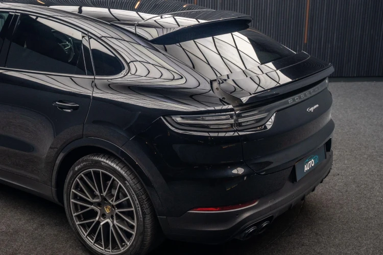Vehicle Image 19