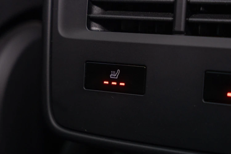 Vehicle Image 49