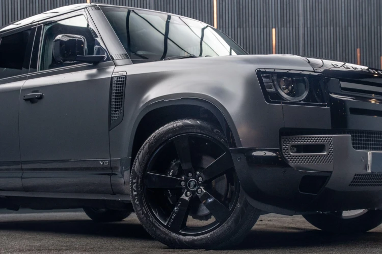 Vehicle Image 5
