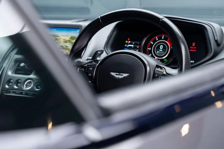 Vehicle Image 40
