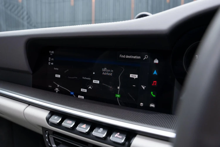 Vehicle Image 12