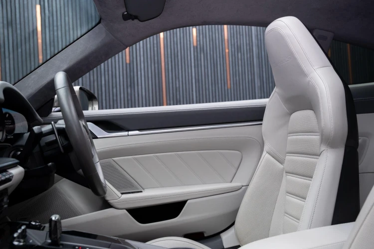 Vehicle Image 50