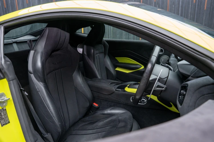 Vehicle Image 36
