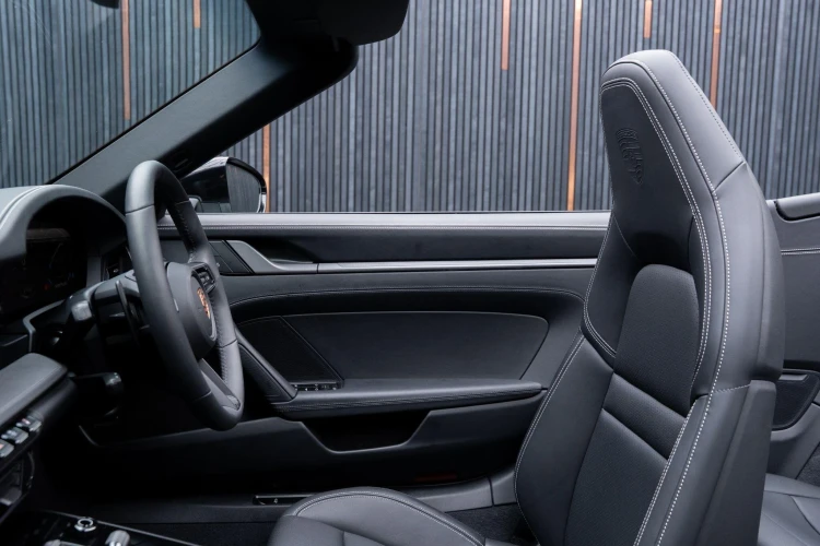 Vehicle Image 48