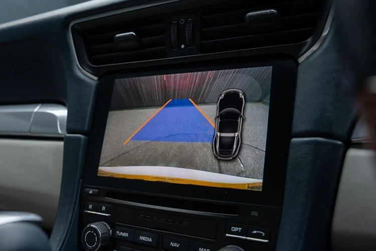 Vehicle Image 8