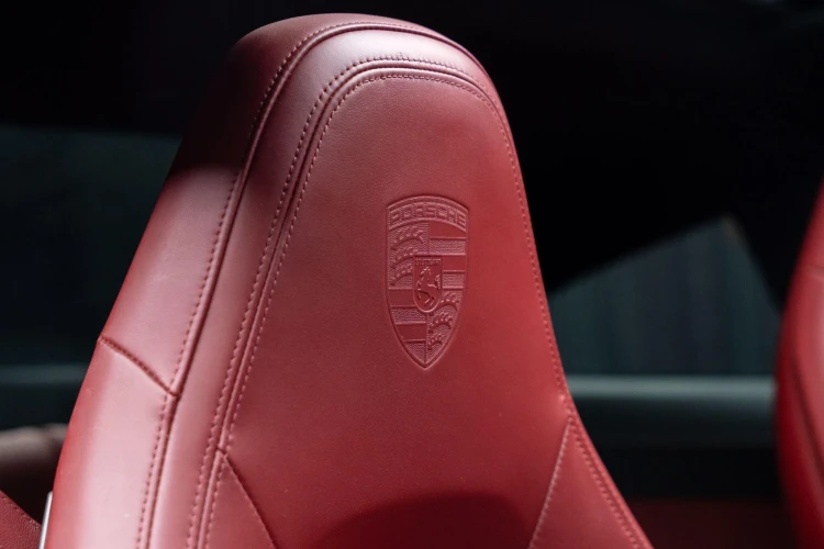 Vehicle Image 42