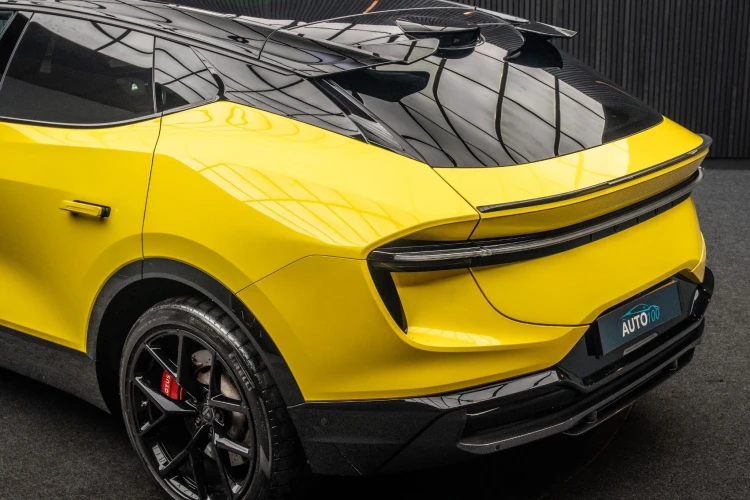 Vehicle Image 7