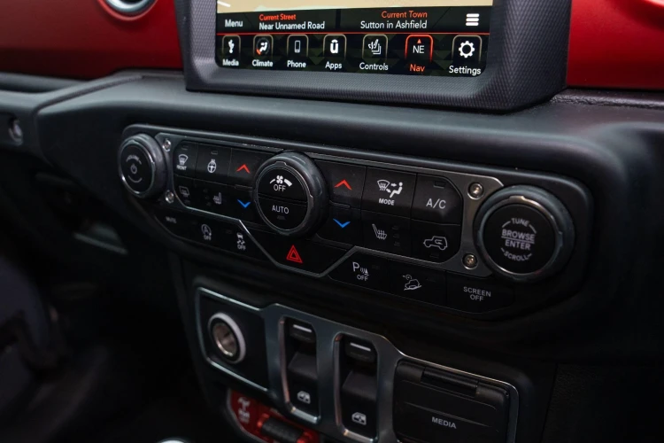 Vehicle Image 22