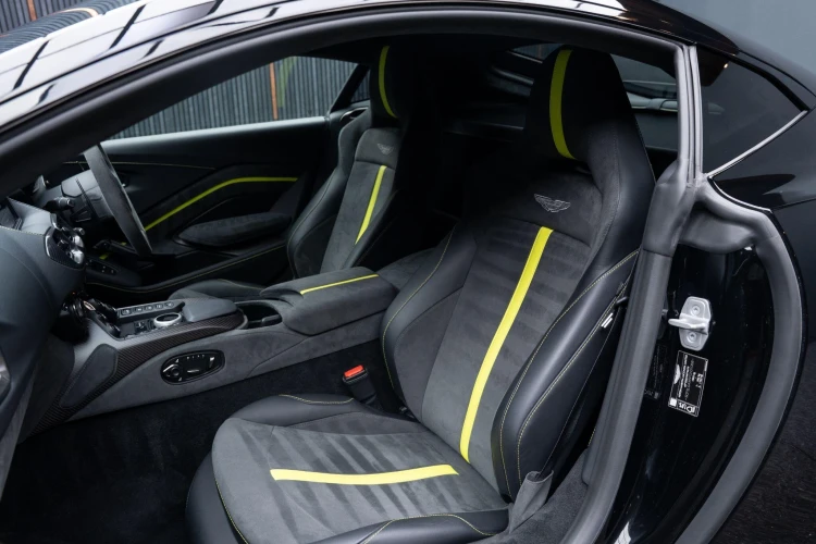 Vehicle Image 40