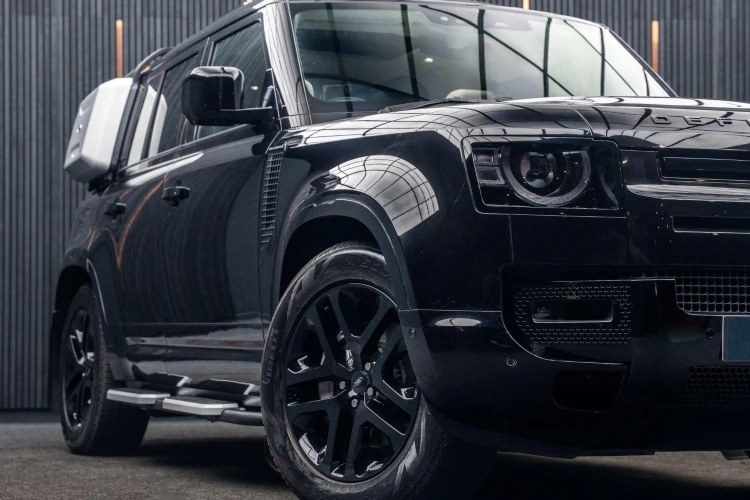 Vehicle Image 7