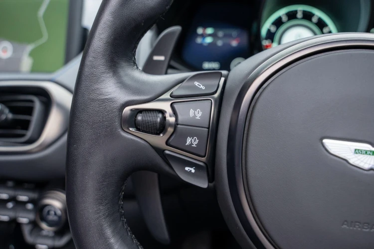Vehicle Image 31