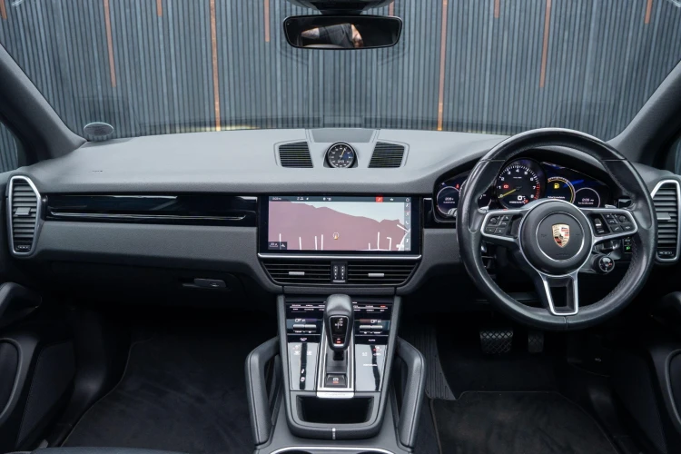 Vehicle Image 36
