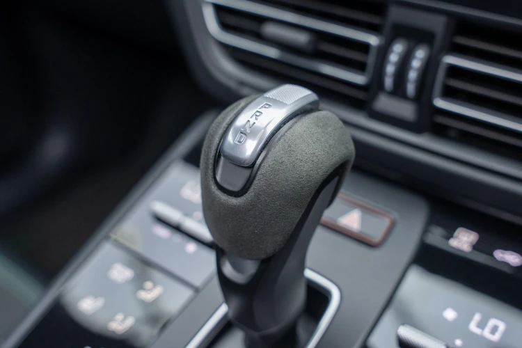 Vehicle Image 31