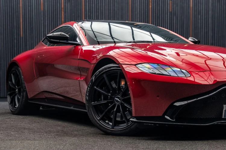 Vehicle Image 7