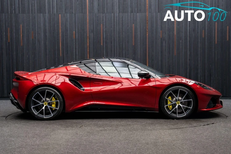 Vehicle Image 11