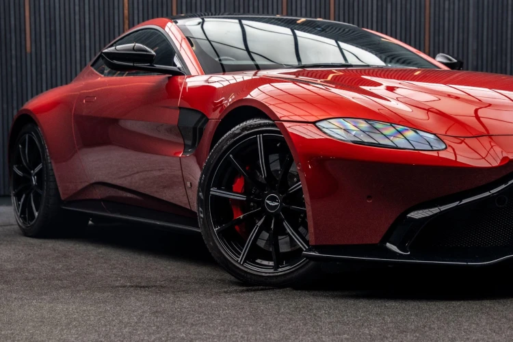 Vehicle Image 7
