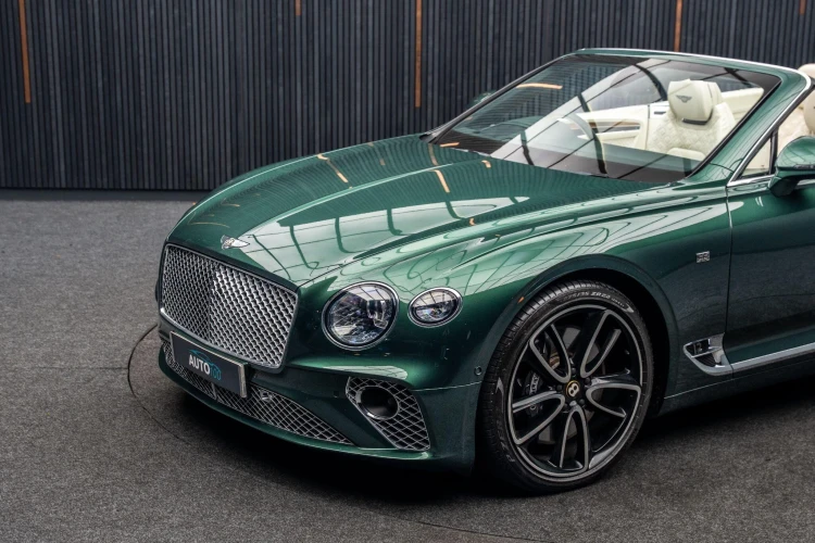 Vehicle Image 7