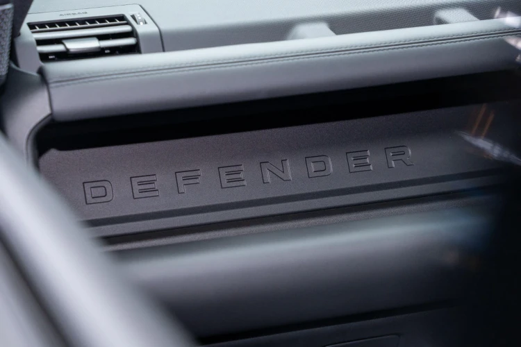 Vehicle Image 43