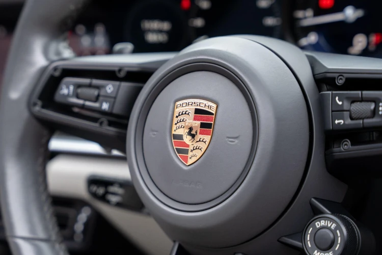 Vehicle Image 20