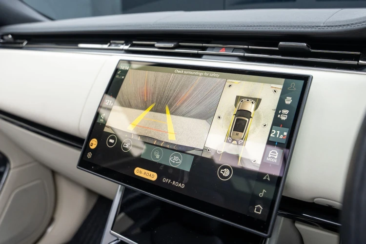 Vehicle Image 9