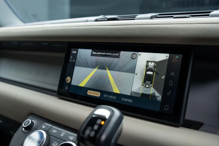 Vehicle Image 8