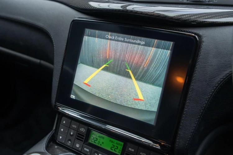 Vehicle Image 22