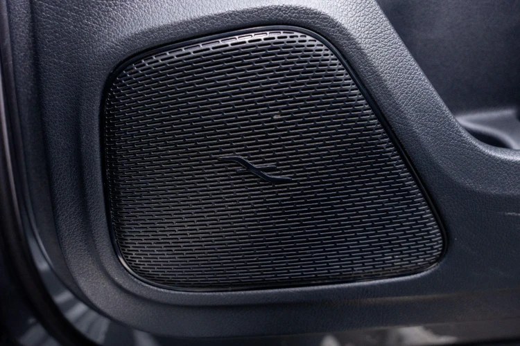Vehicle Image 36