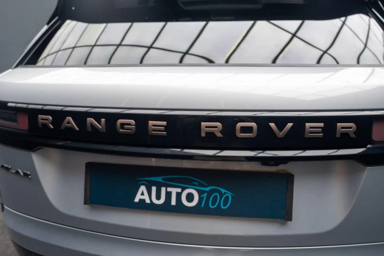 Vehicle Image 21