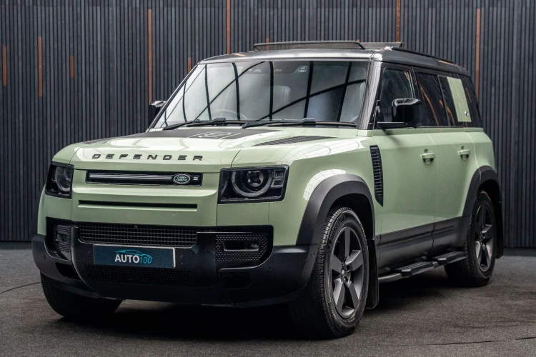 Vehicle Image 5