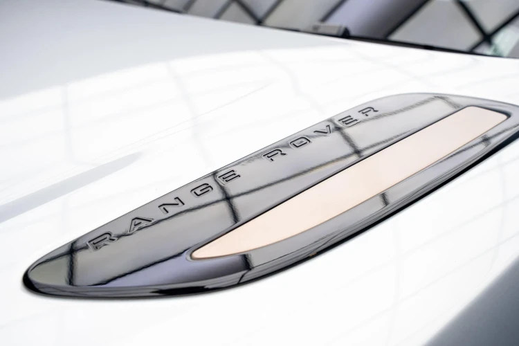 Vehicle Image 23