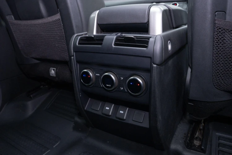 Vehicle Image 39