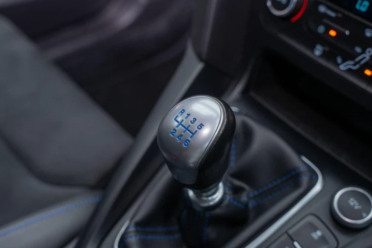 Vehicle Image 36