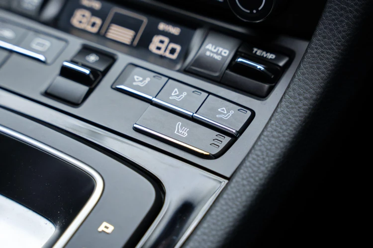 Vehicle Image 20