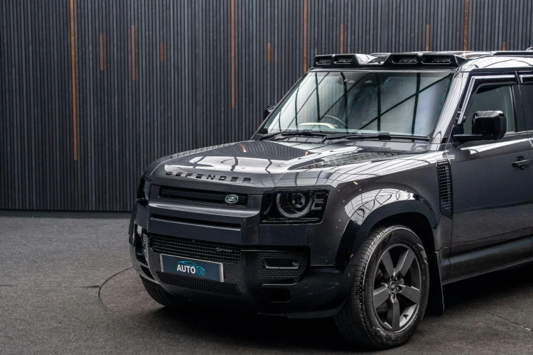 Vehicle Image 5