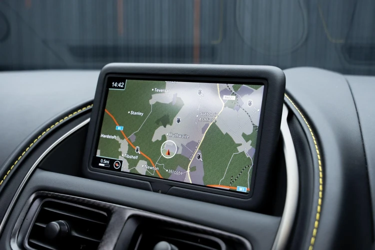 Vehicle Image 8