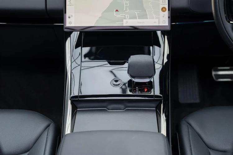 Vehicle Image 35