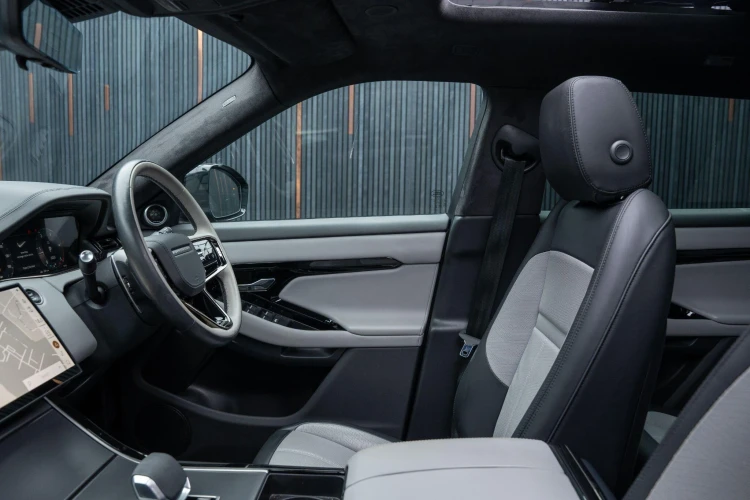 Vehicle Image 39