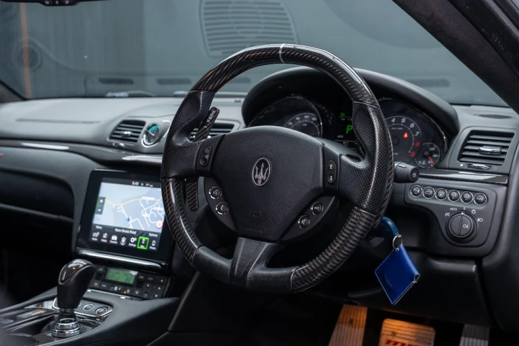 Vehicle Image 38