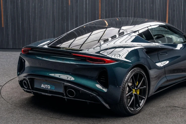 Vehicle Image 19