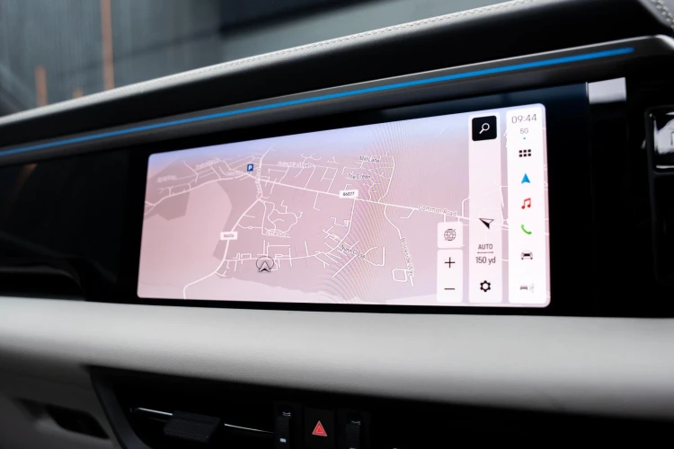 Vehicle Image 10