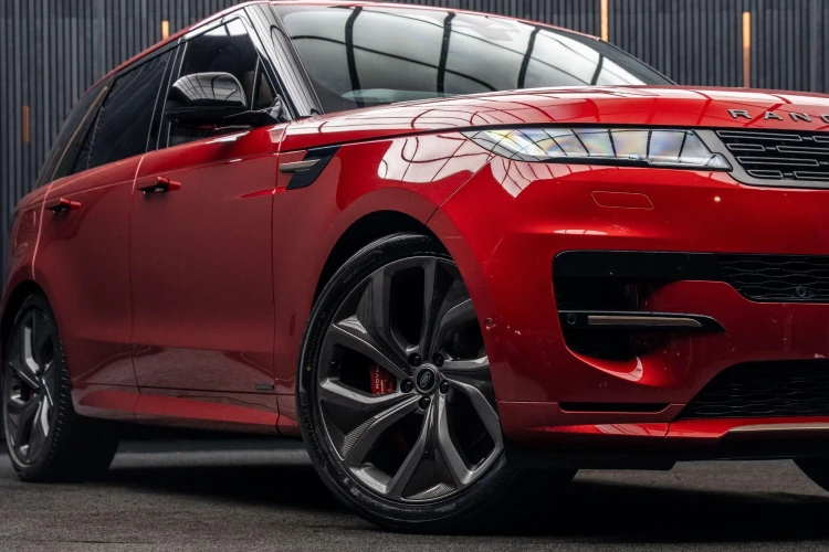 Vehicle Image 7