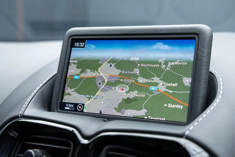 Vehicle Image 8
