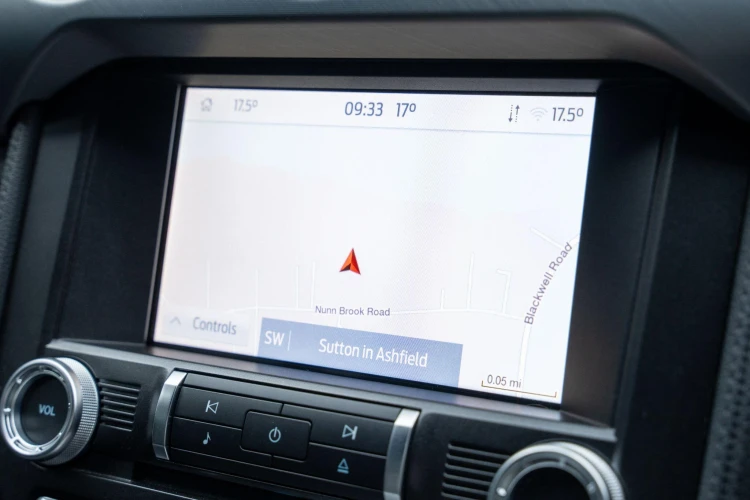 Vehicle Image 8