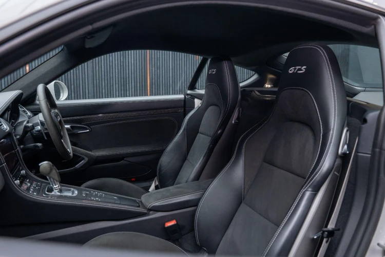 Vehicle Image 39