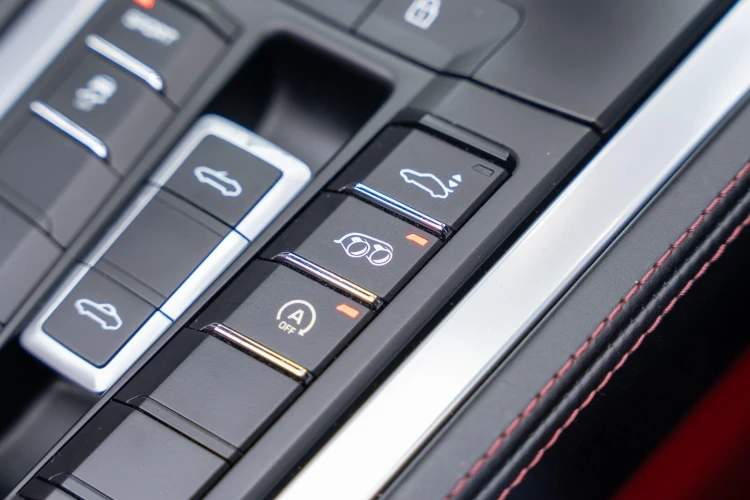 Vehicle Image 20
