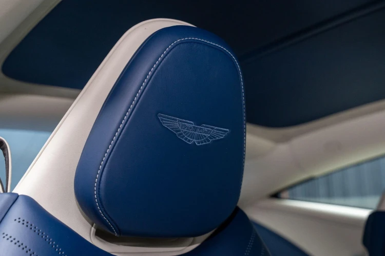 Vehicle Image 31