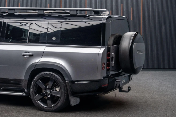 Vehicle Image 19