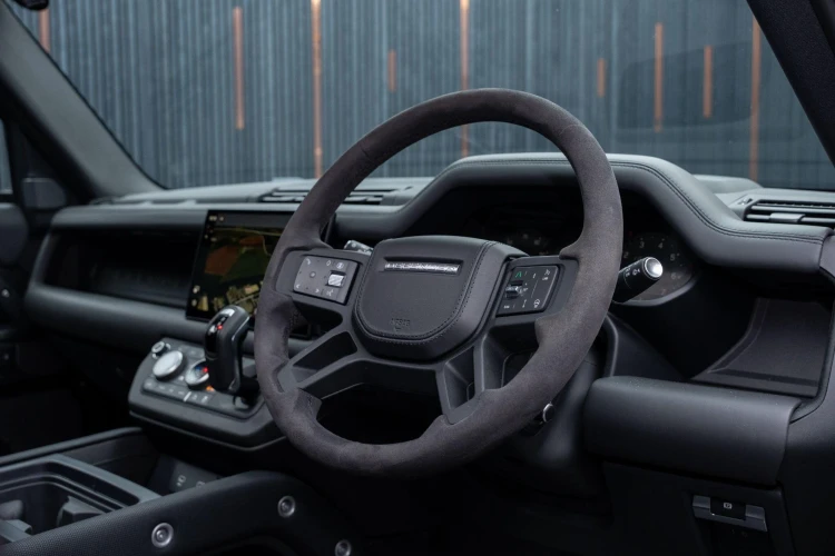 Vehicle Image 38