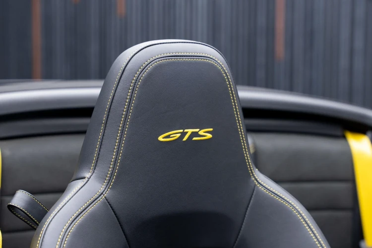 Vehicle Image 31