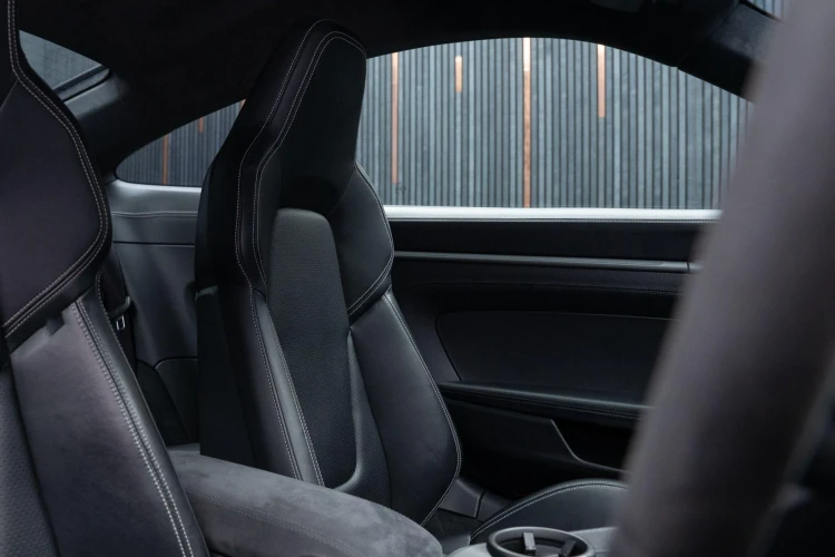 Vehicle Image 36